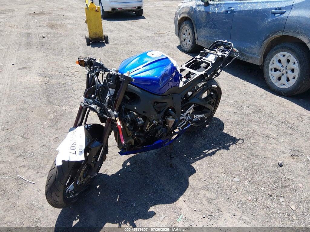 JYARJ06E35A024720 2005 YAMAHA YZFR6 photo no. 2