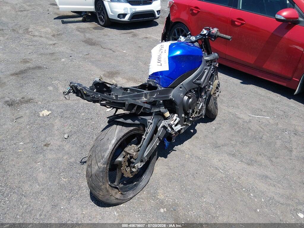 JYARJ06E35A024720 2005 YAMAHA YZFR6 photo no. 4