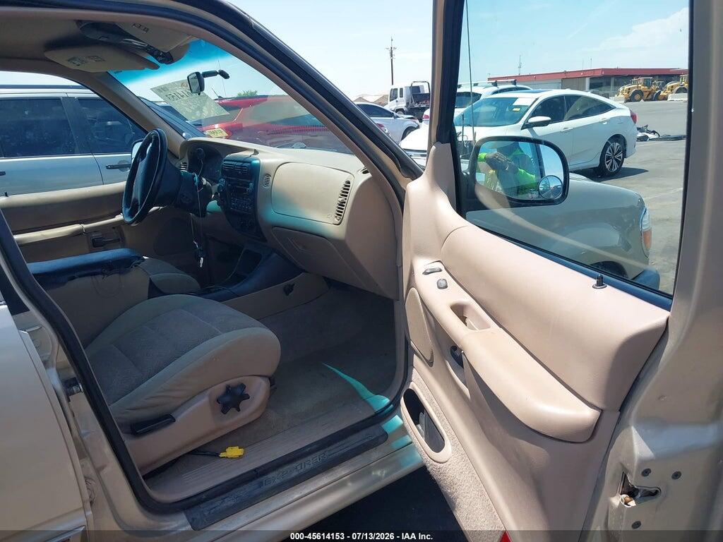 1FMZU73E1YUB19171 2000 FORD EXPLORER photo no. 5