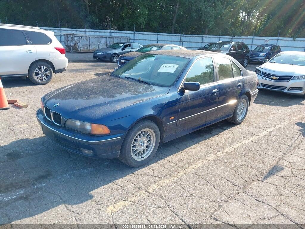 WBADM6348YGU21522 2000 BMW 528IA photo no. 2