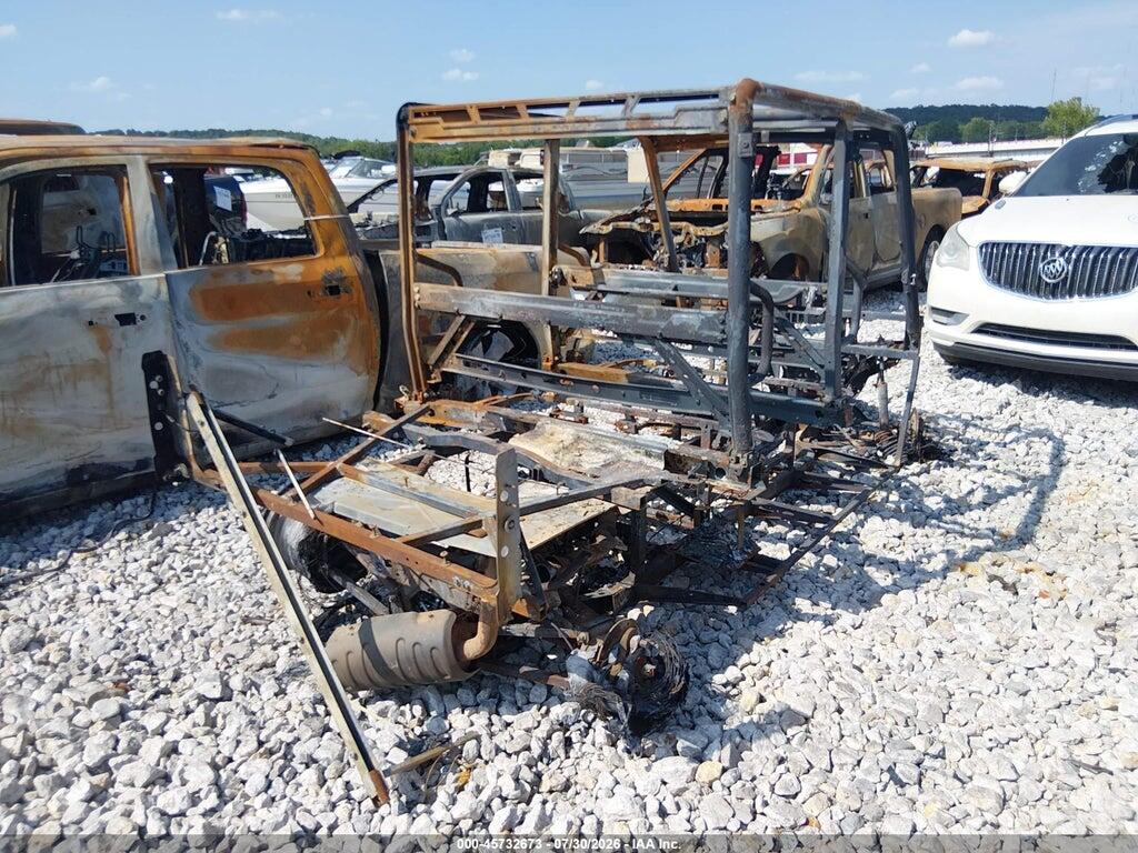 3NSM4E577SE023860 2025 POLARIS RANGER photo no. 4