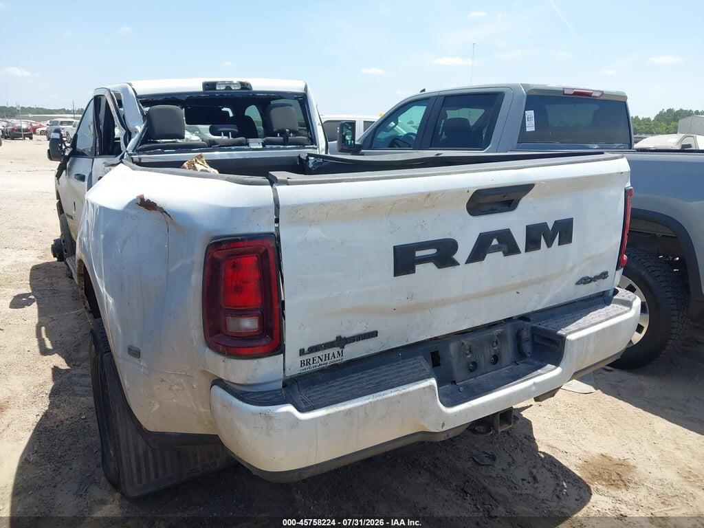 3C63RRHL4SG521833 2025 RAM 3500 photo no. 3