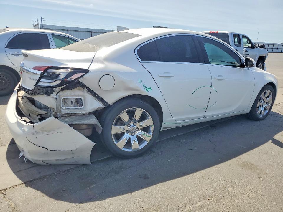 2016 BUICK REGAL — Фото 3 из 13