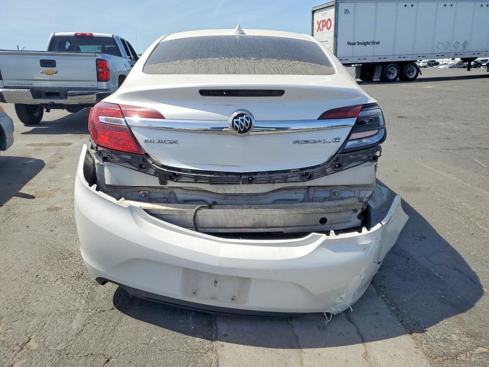 2016 BUICK REGAL — Фото 6 из 13