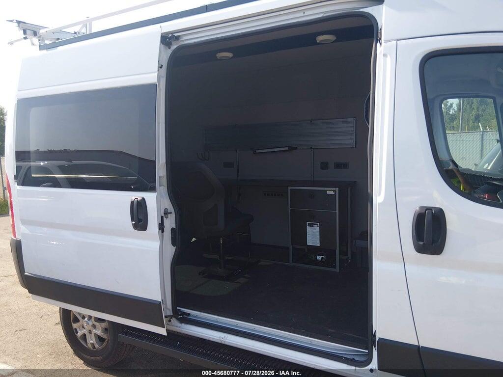 3C6LRVBG2SE533611 2025 RAM PROMASTER 1500 photo no. 8