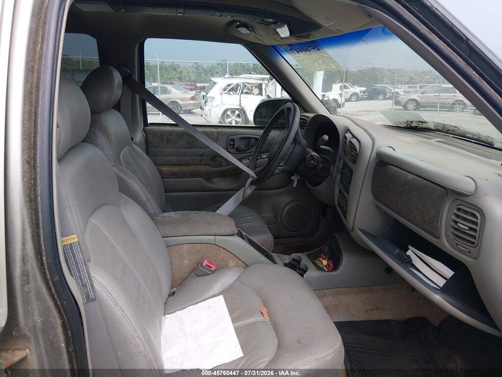 1GNCS13W8Y2131178 2000 CHEVROLET BLAZER photo no. 5
