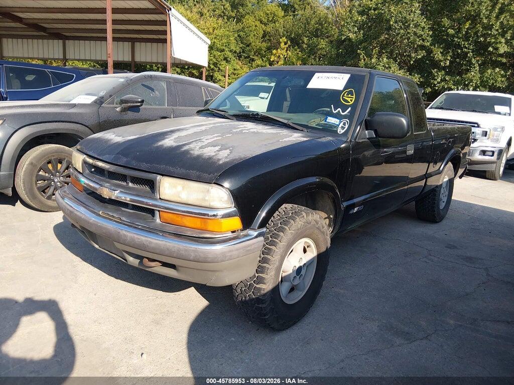 1GCDT19W0Y8172693 2000 CHEVROLET S-10 photo no. 2