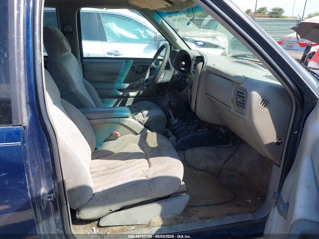 1GCCS1943YK184126 2000 CHEVROLET S-10 photo no. 5