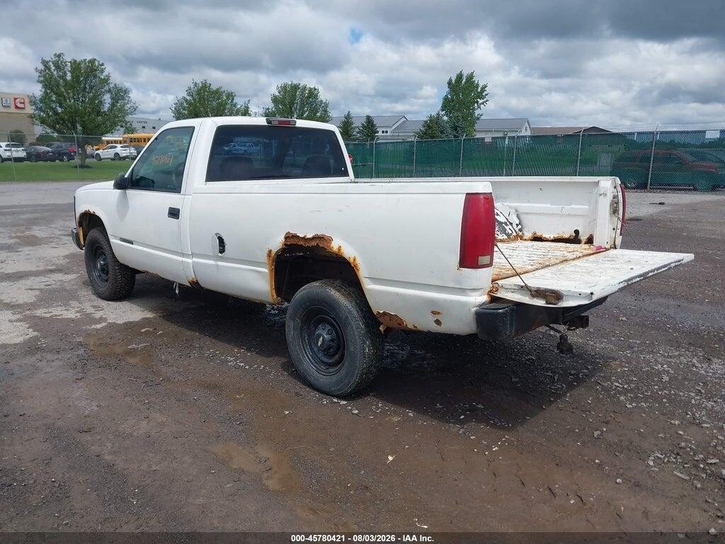 1GCGC24R8YF516805 2000 CHEVROLET C2500 photo no. 3