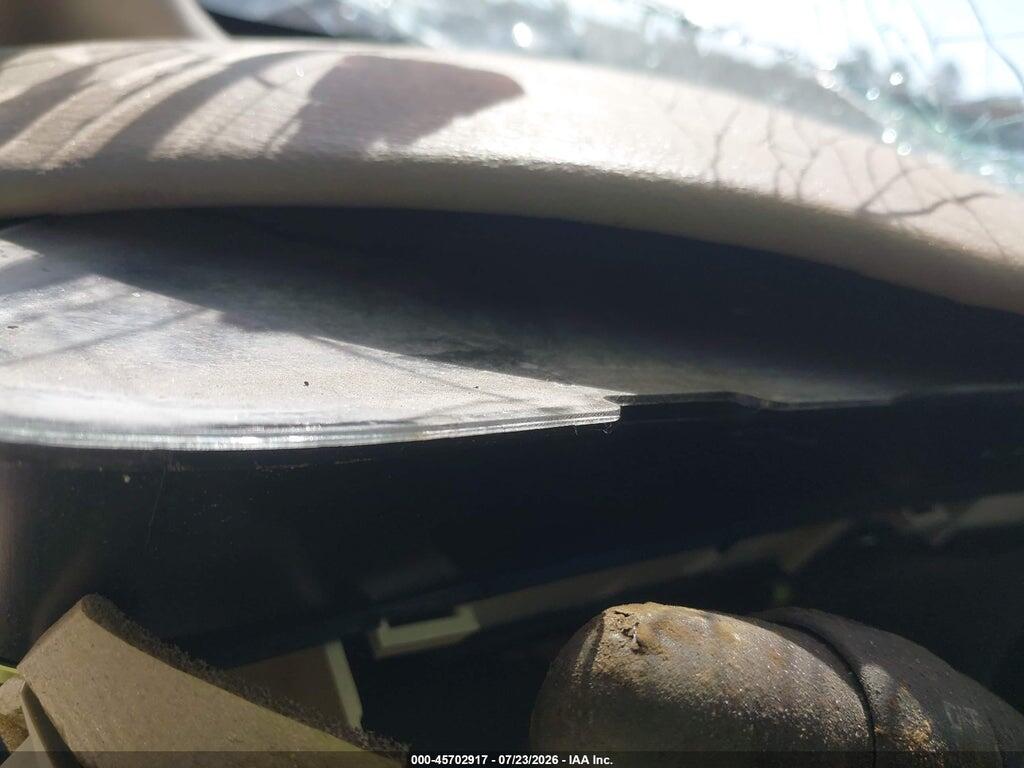 3G1JC1240YS100579 2000 CHEVROLET CAVALIER photo no. 7