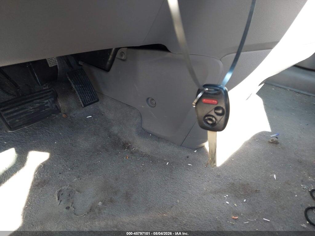 5J6RE48798L047615 2008 HONDA CR-V photo no. 11