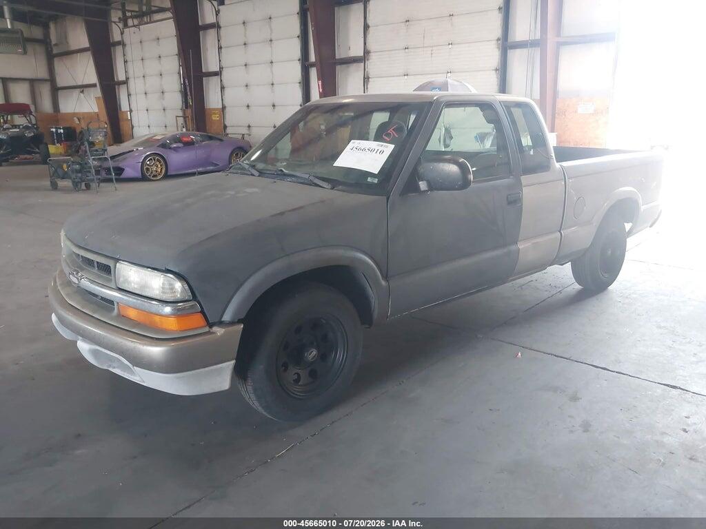 1GCCS1951Y8265535 2000 CHEVROLET S-10 photo no. 2