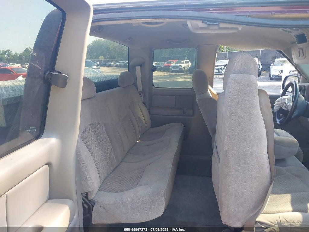2GCEC19T3Y1127972 2000 CHEVROLET SILVERADO 1500 photo no. 8