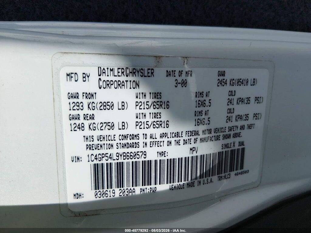 1C4GP54L9YB660579 2000 CHRYSLER TOWN & COUNTRY photo no. 9