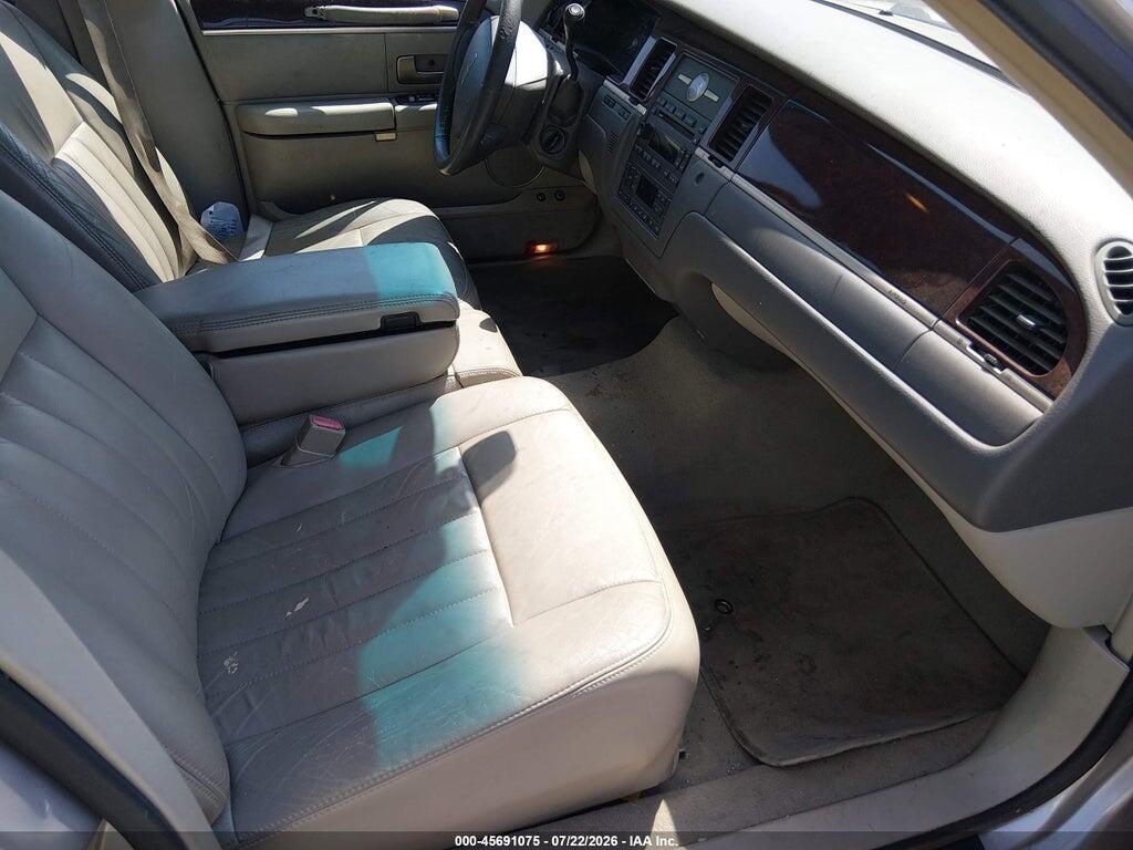 1LNHM81V67Y617023 2007 LINCOLN TOWN CAR photo no. 5