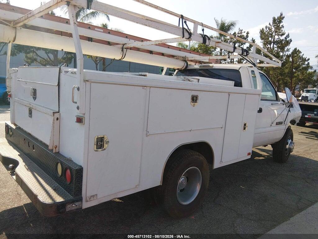 3B6MC3667YM205804 2000 DODGE RAM 3500 photo no. 4