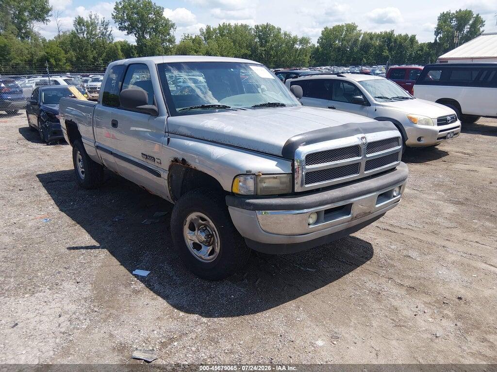 3B7HF13Z6YG159257 2000 DODGE RAM 1500 photo no. 1