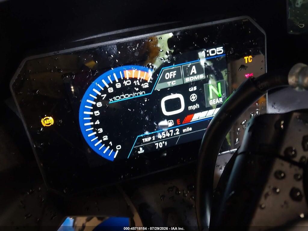 JS1EM13B9S7102219 2025 SUZUKI GSX800 photo no. 7
