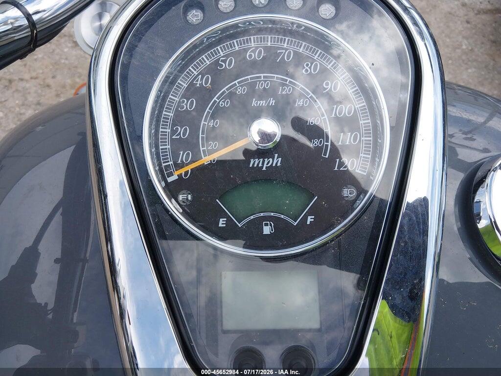 JS1VS55A4S7100525 2025 SUZUKI VL800 photo no. 7