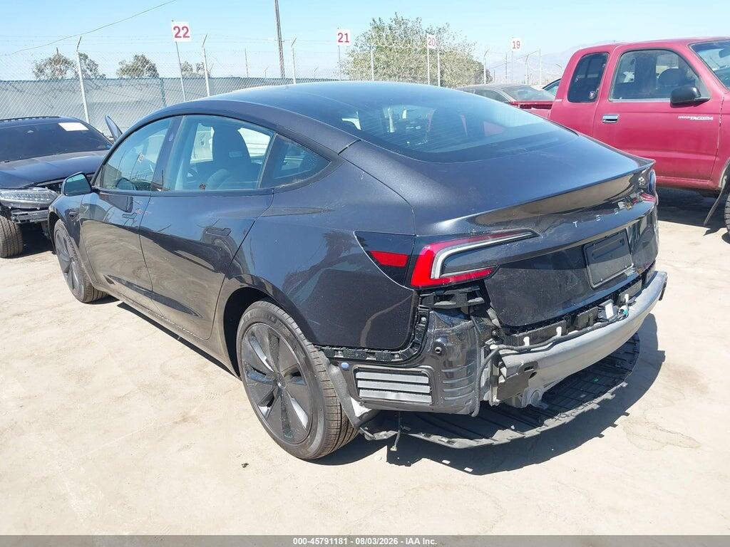 5YJ3E1EA8SF083915 2025 TESLA MODEL 3 photo no. 3
