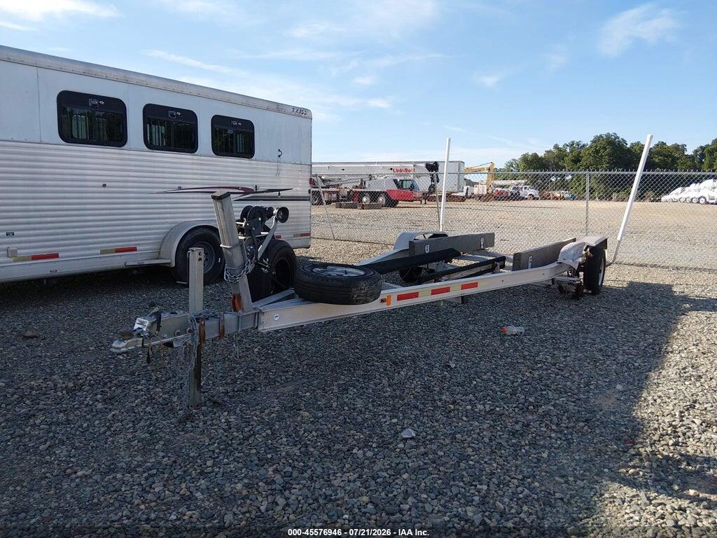 1M5BA242371E20046 2007 MAGIC TILT BOAT TRAILER 24' LTJ photo no. 2