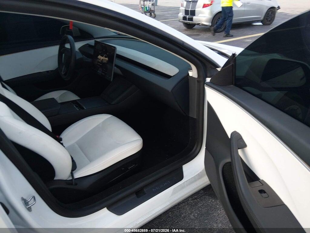 5YJ3E1EA2SF936423 2025 TESLA MODEL 3 photo no. 5