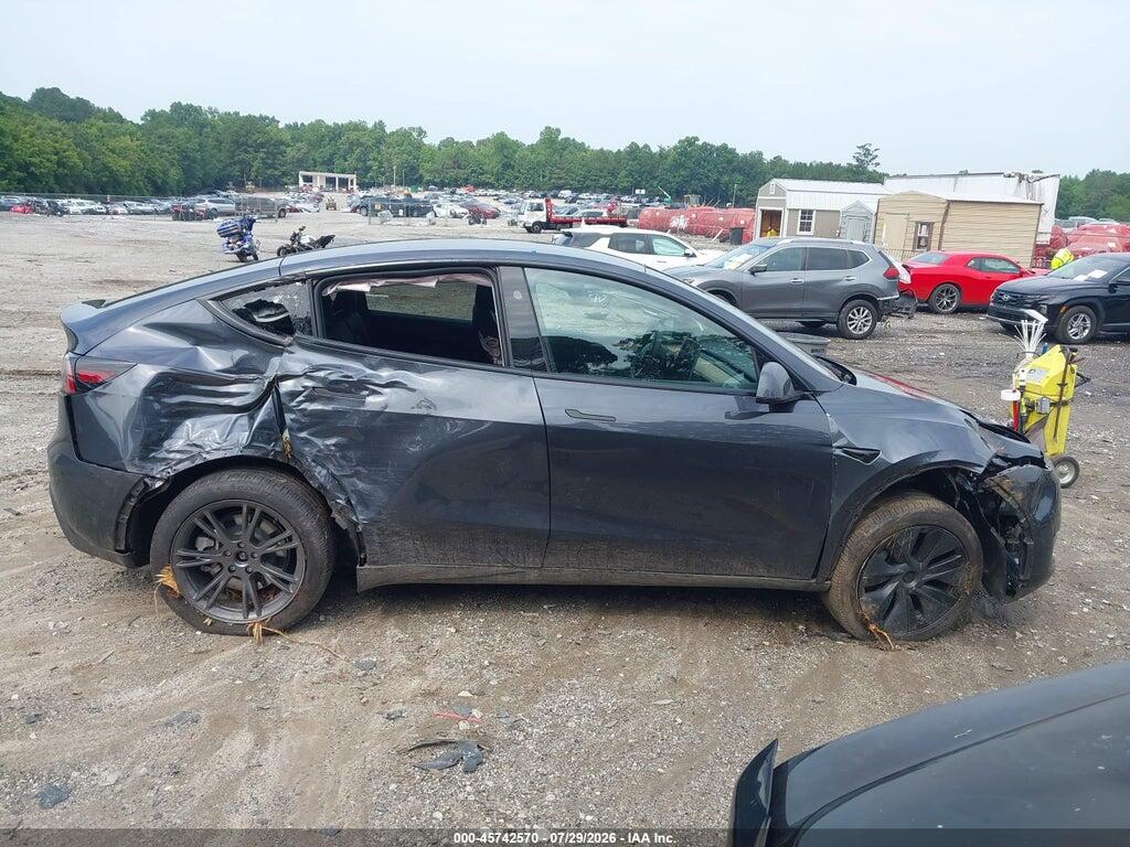 7SAYGDED8SA355875 2025 TESLA MODEL Y photo no. 11