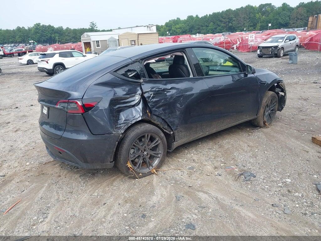 7SAYGDED8SA355875 2025 TESLA MODEL Y photo no. 4