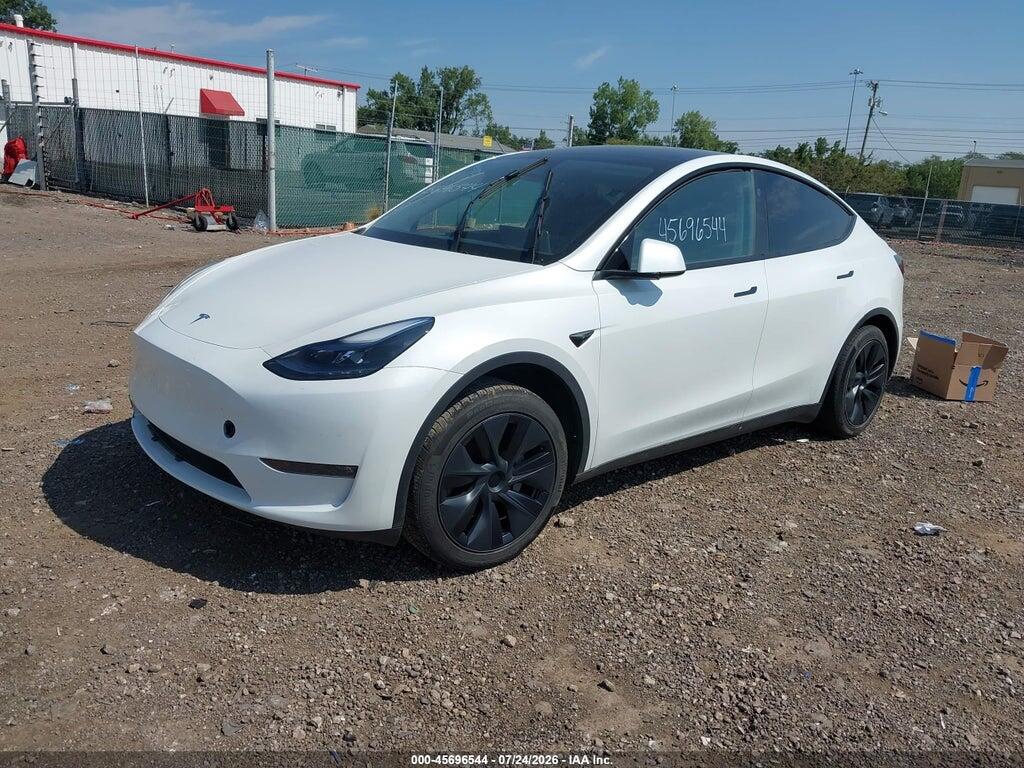 7SAYGDEE8SF245260 2025 TESLA MODEL Y photo no. 2