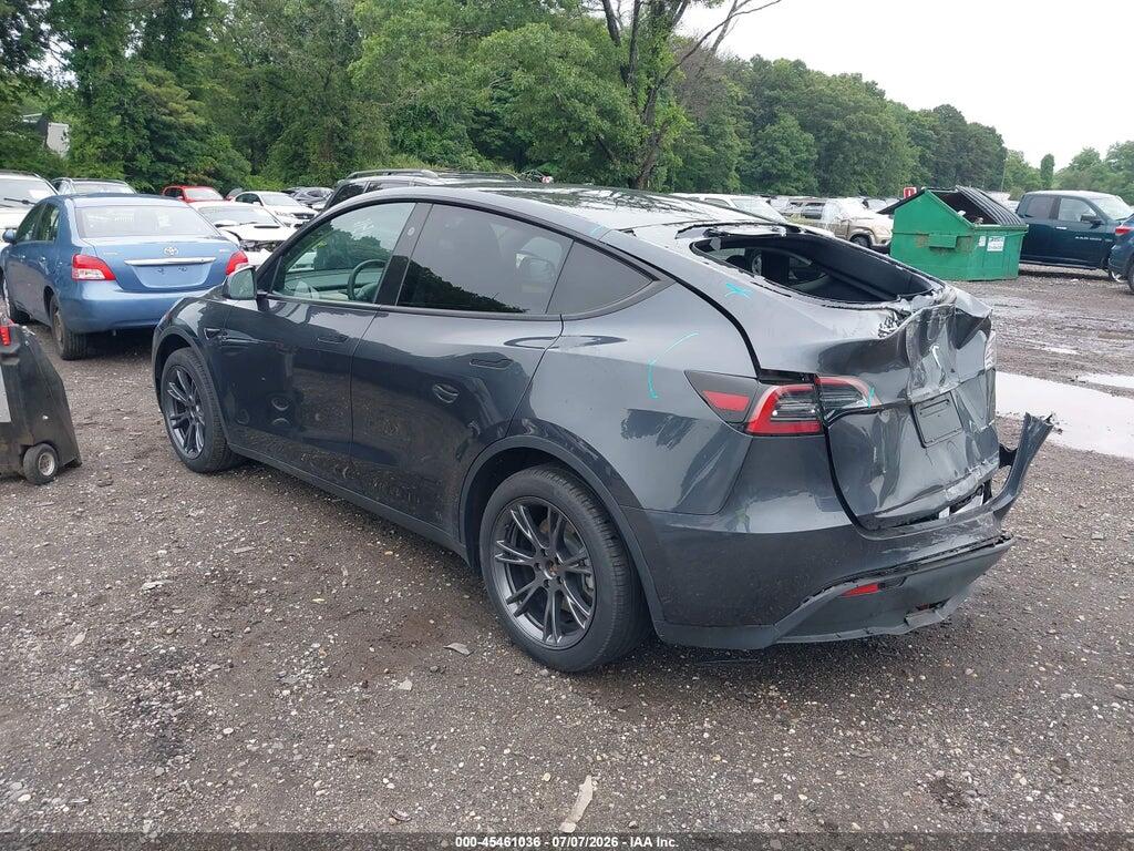 7SAYGDEE5SA358726 2025 TESLA MODEL Y photo no. 3