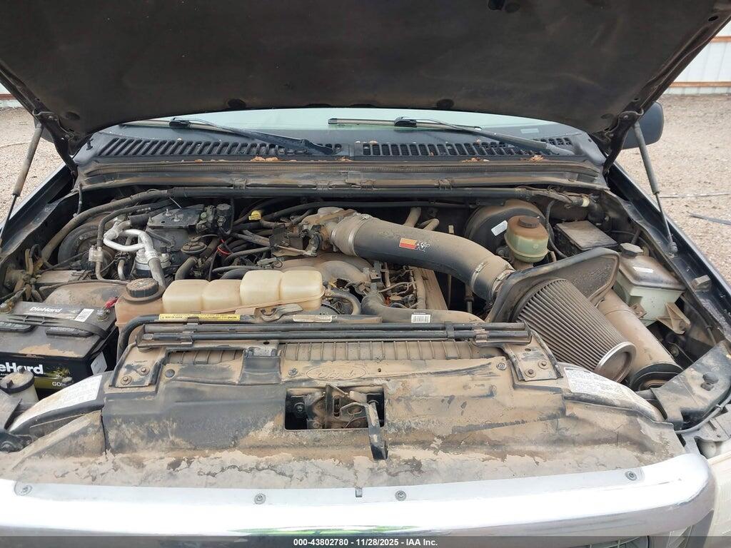 1FMNU42S9YEA13775 2000 FORD EXCURSION photo no. 10