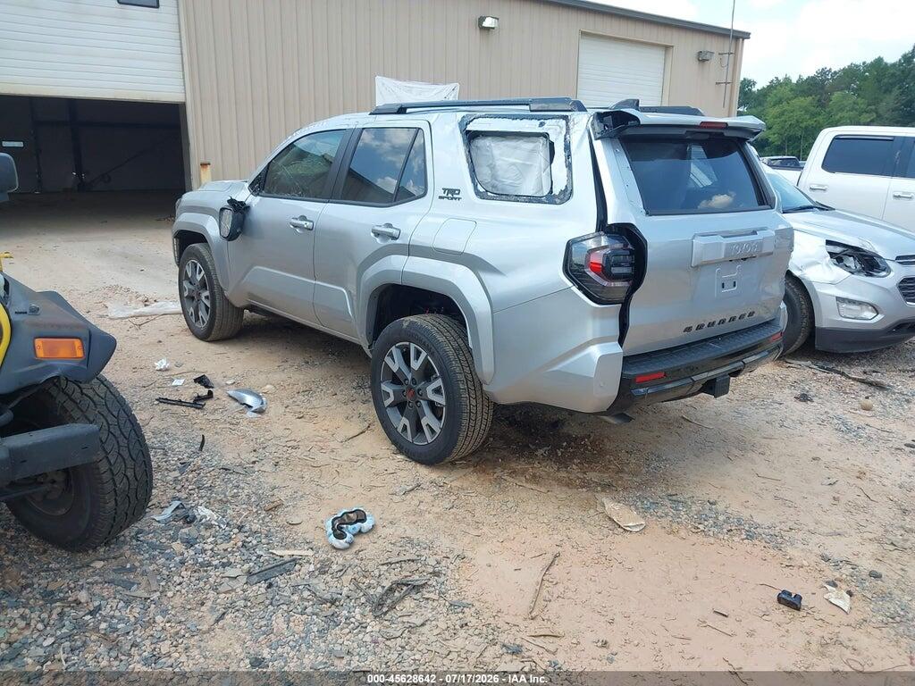2025 TOYOTA 4RUNNER TRD SPORT PREMIUM — Фото 3 из 16