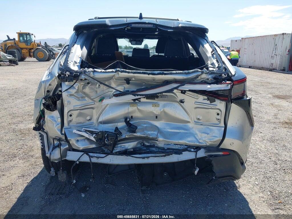 JTMAAAAAXSA065871 2025 TOYOTA BZ4X photo no. 6