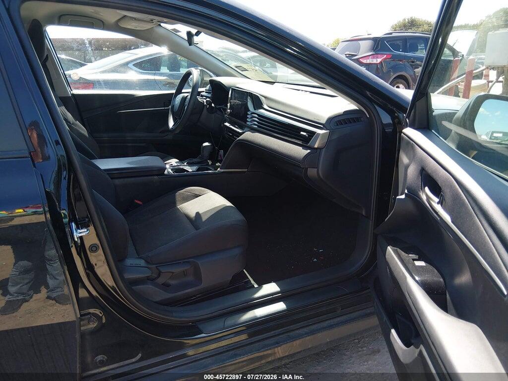 4T1DAACK5SU597249 2025 TOYOTA CAMRY photo no. 5