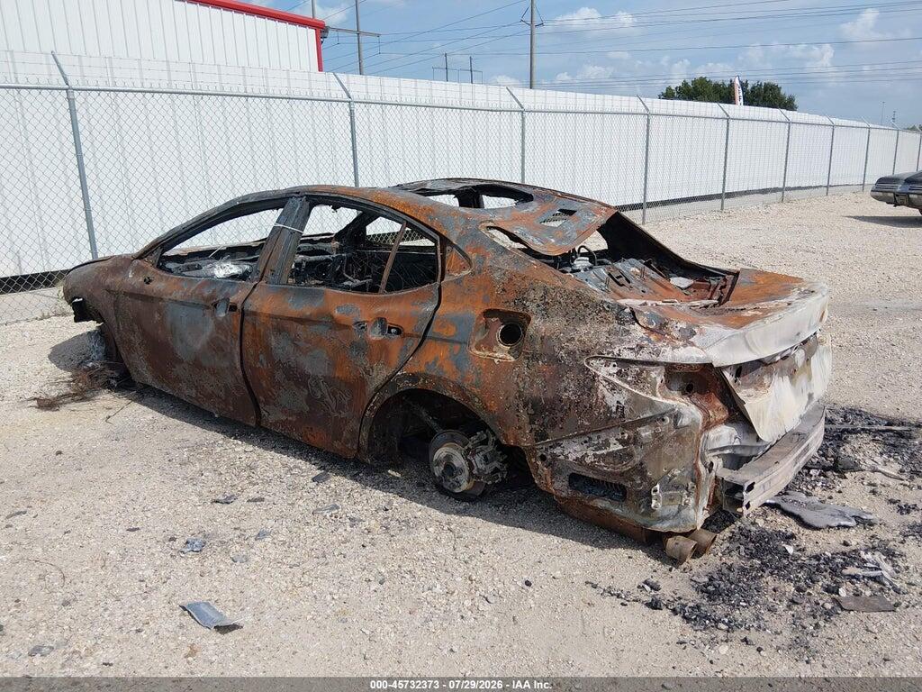 4T1DAACKXSU050073 2025 TOYOTA CAMRY photo no. 3