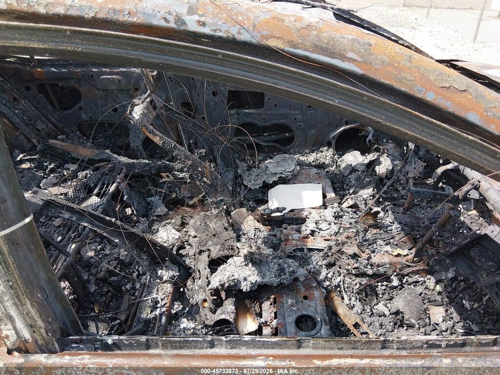 4T1DAACKXSU050073 2025 TOYOTA CAMRY photo no. 5