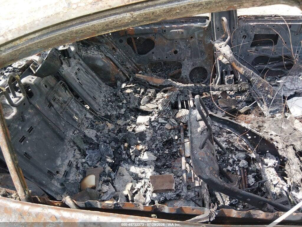 4T1DAACKXSU050073 2025 TOYOTA CAMRY photo no. 8