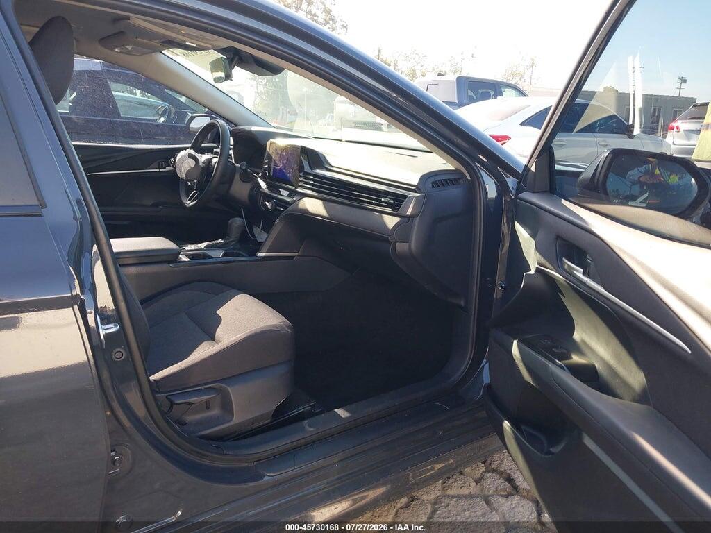 4T1DAACK3SU042106 2025 TOYOTA CAMRY photo no. 5