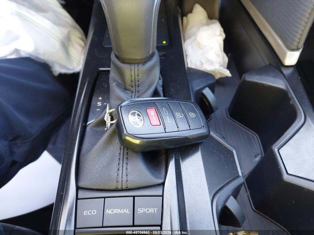 4T1DAACK5SU642223 2025 TOYOTA CAMRY photo no. 11