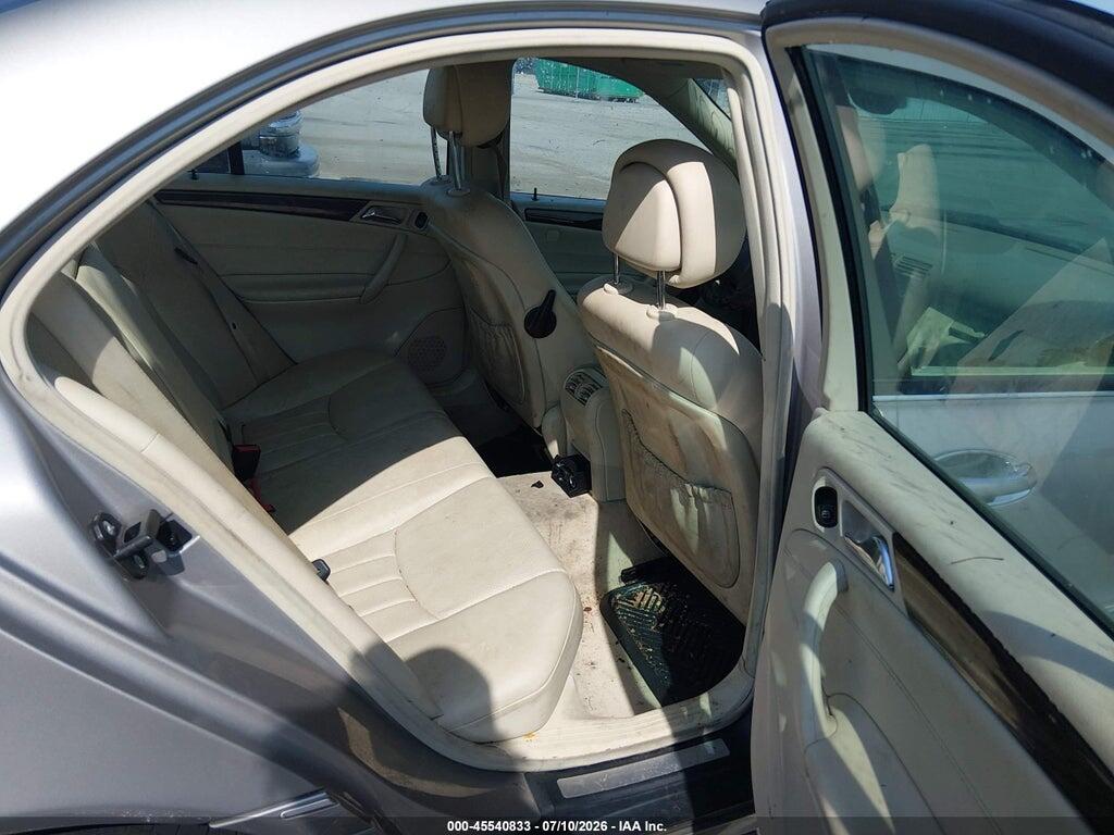 WDBRF56H87F856538 2007 MERCEDES-BENZ C 350 photo no. 8