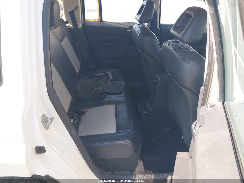 1J8FT28018D722060 2008 JEEP PATRIOT photo no. 8
