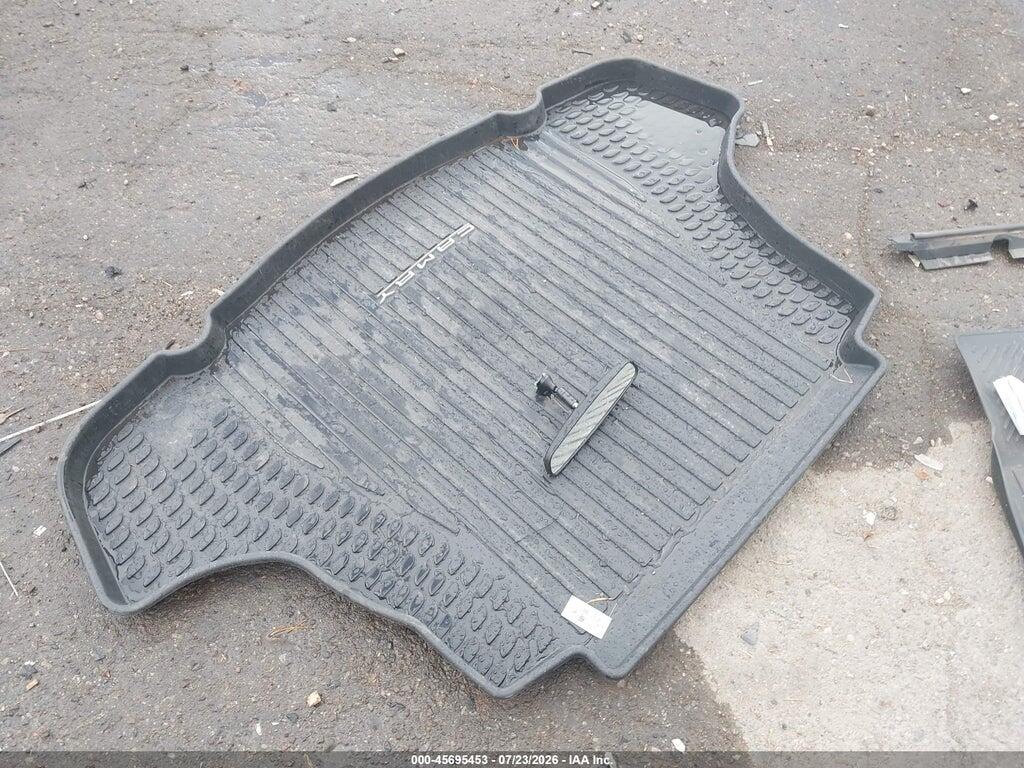 4T1DBADK0SU526438 2025 TOYOTA CAMRY photo no. 12