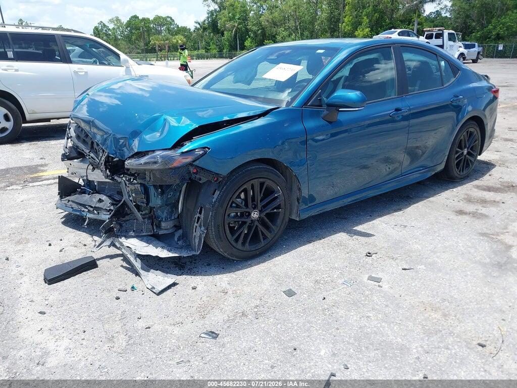4T1DAACK3SU568736 2025 TOYOTA CAMRY photo no. 2