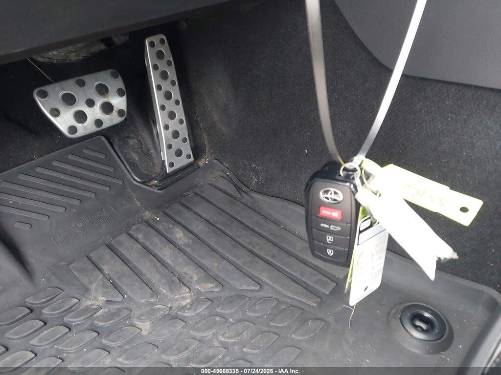 4T1DBADK7SU018192 2025 TOYOTA CAMRY photo no. 11