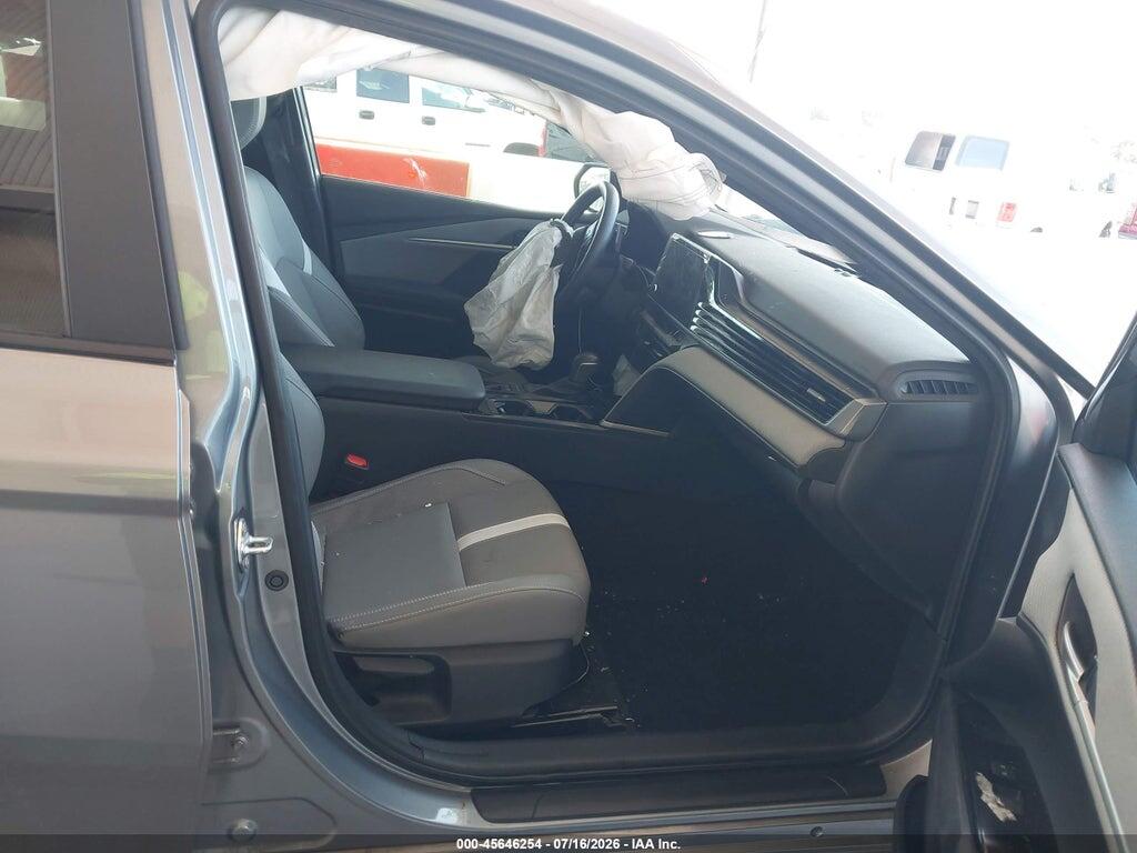 4T1DAACK5SU601767 2025 TOYOTA CAMRY photo no. 5