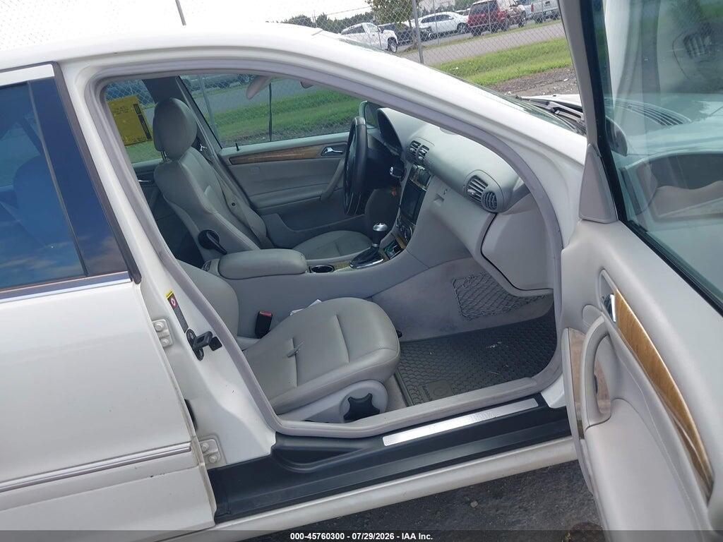 WDBRF52H37F918496 2007 MERCEDES-BENZ C 230 photo no. 5