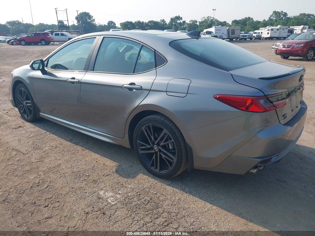 4T1DBADK1SU515643 2025 TOYOTA CAMRY photo no. 3