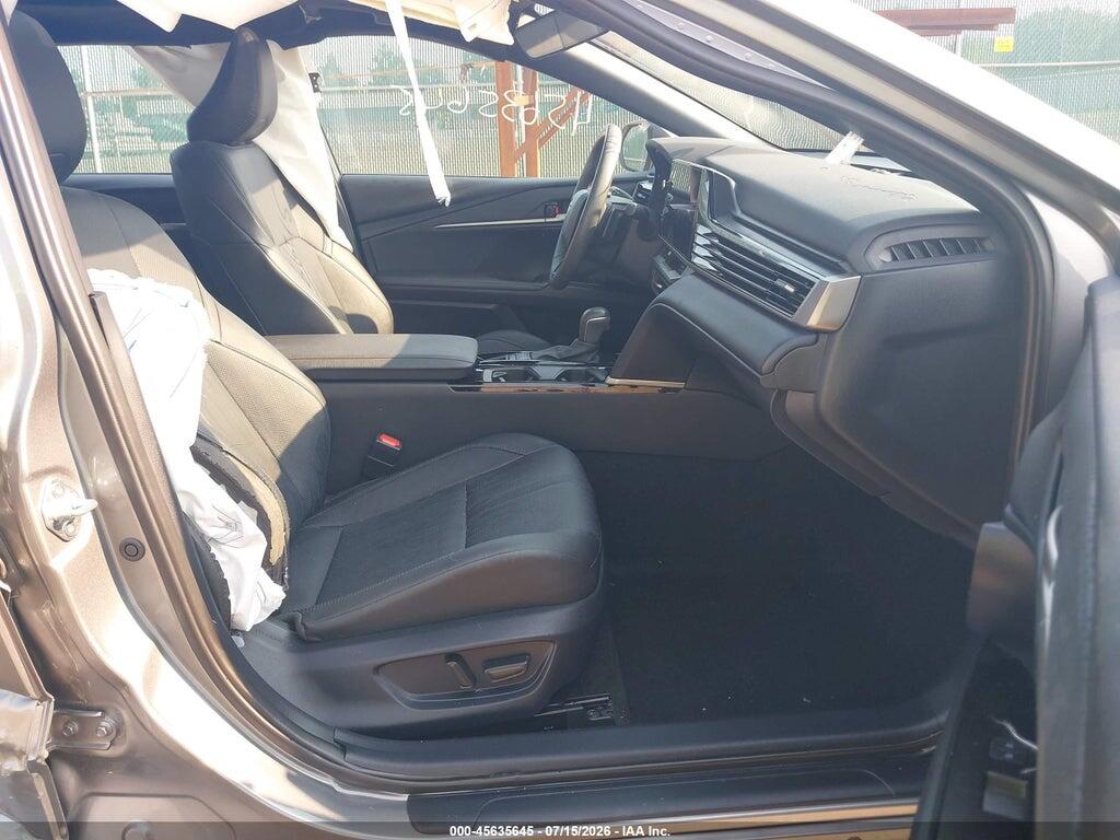 4T1DBADK1SU515643 2025 TOYOTA CAMRY photo no. 5