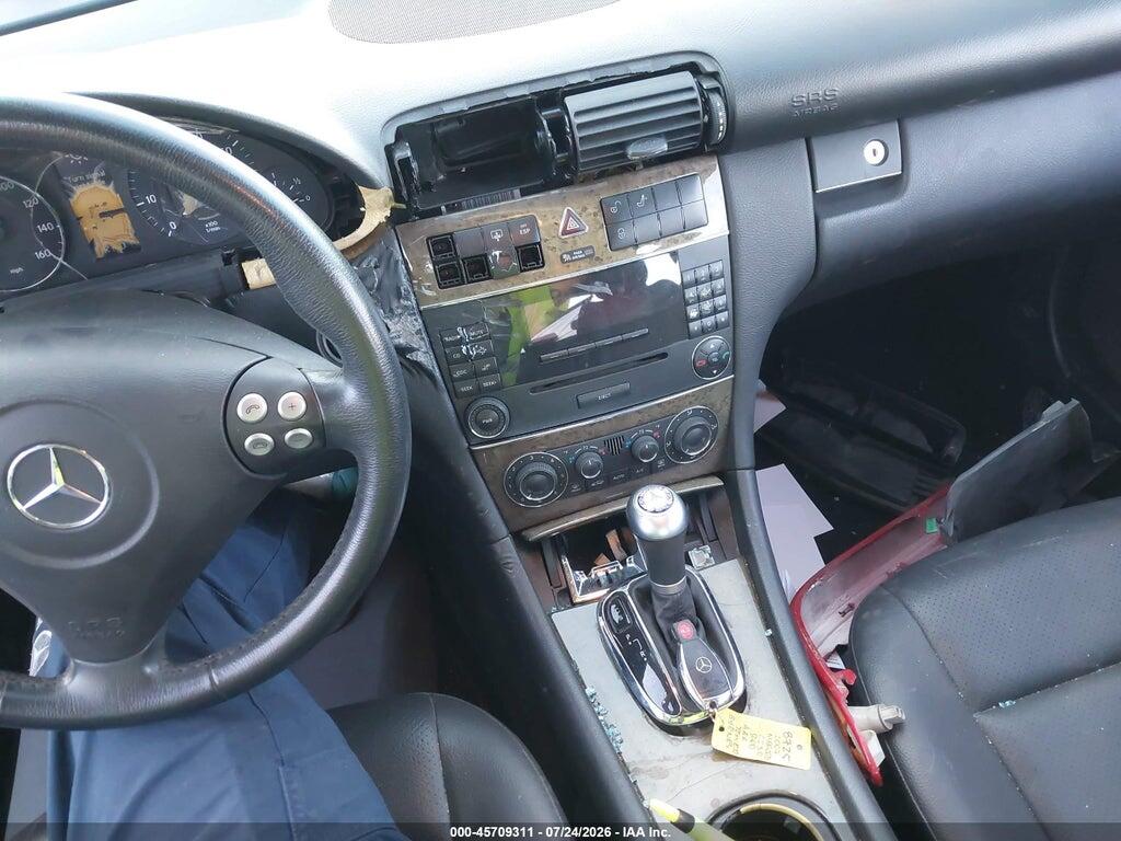 WDBRF52H07F862646 2007 MERCEDES-BENZ C 230 photo no. 11