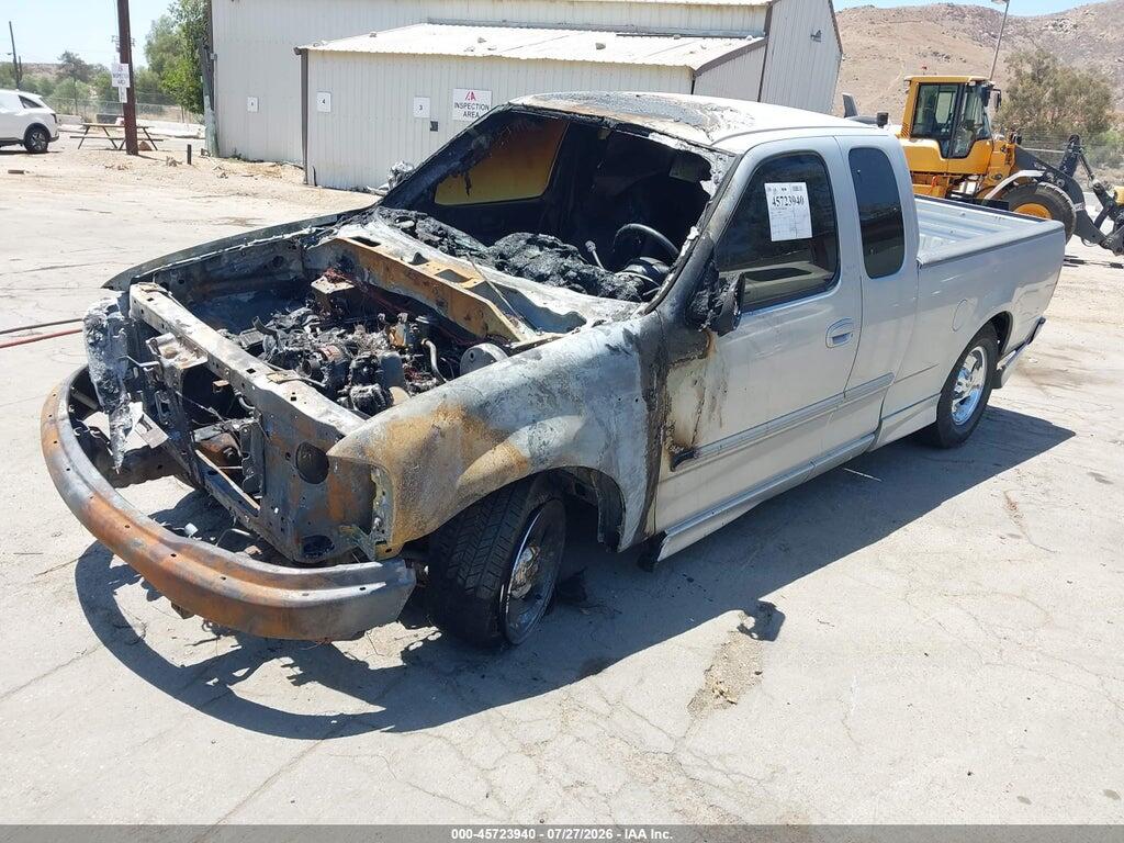 1FTRX17L7YNB55491 2000 FORD F-150 photo no. 2